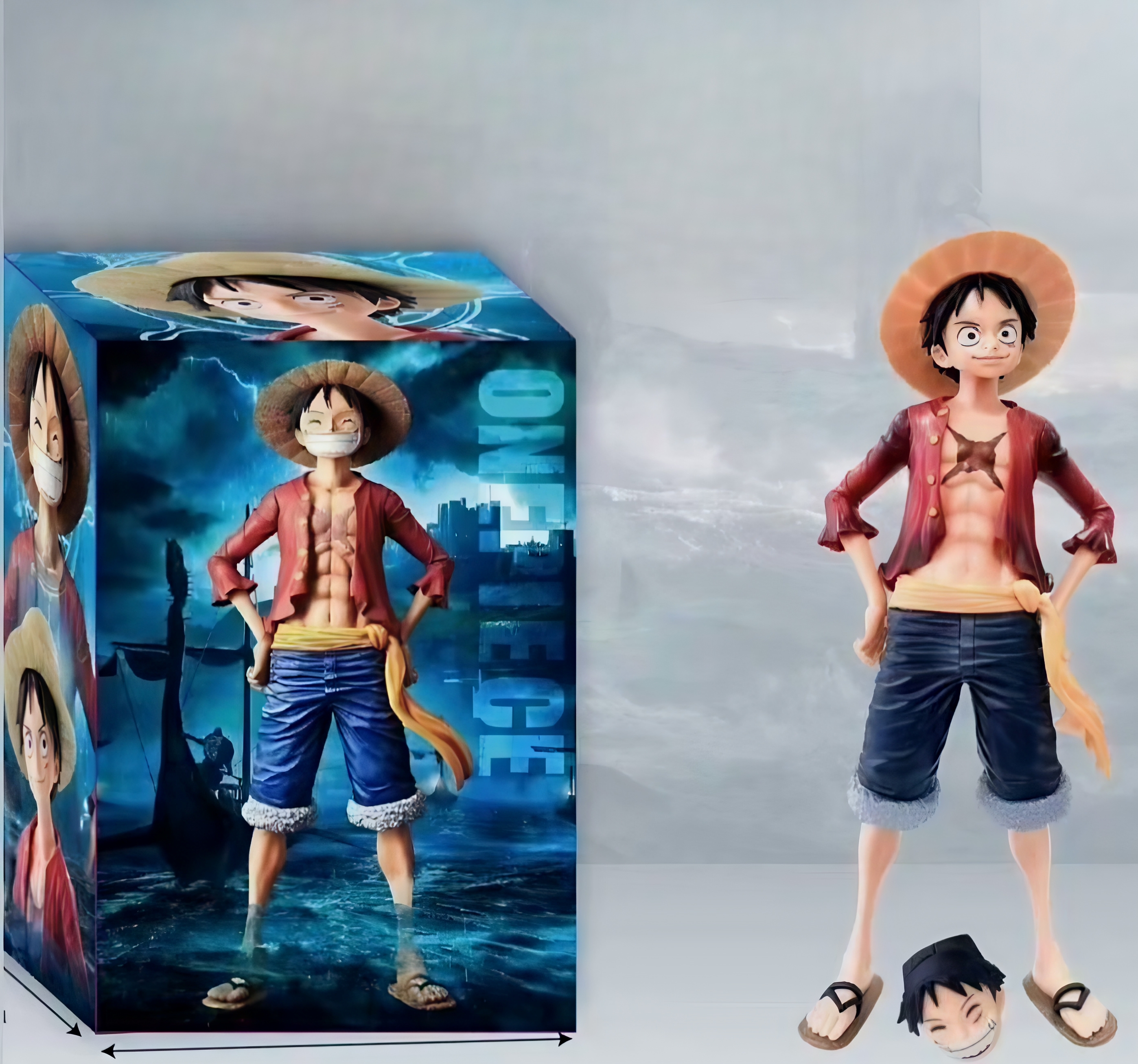 لوفی با جعبه و سر اضافه